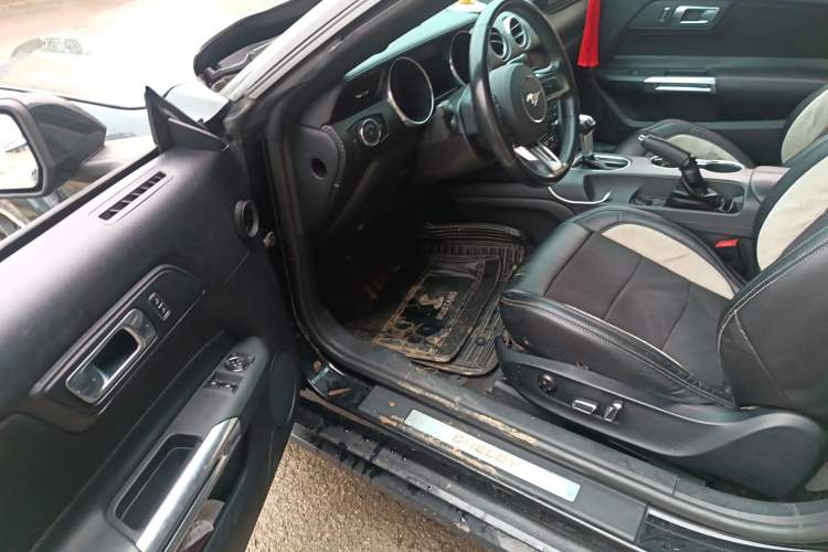 Used Ford Mustang 2018 2.3T Automatic Hardtop Standard Trim U.S. Specification Driver Seat