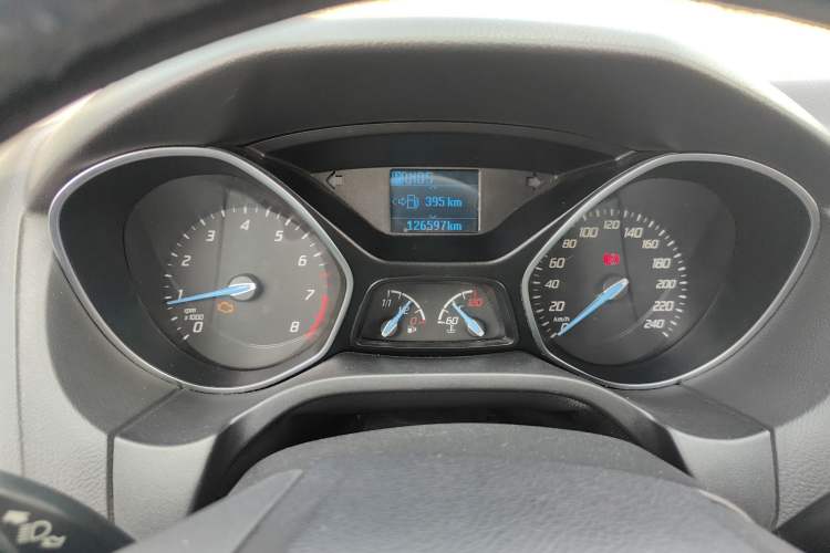 Used Ford Focus 2012 Sedan 1.6L Automatic Fashion Edition