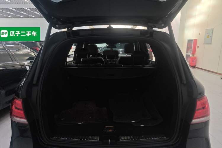 Used Mercedes-Benz GLE 2018 GLE 320 4MATIC Dynamic Edition Collector's Edition
