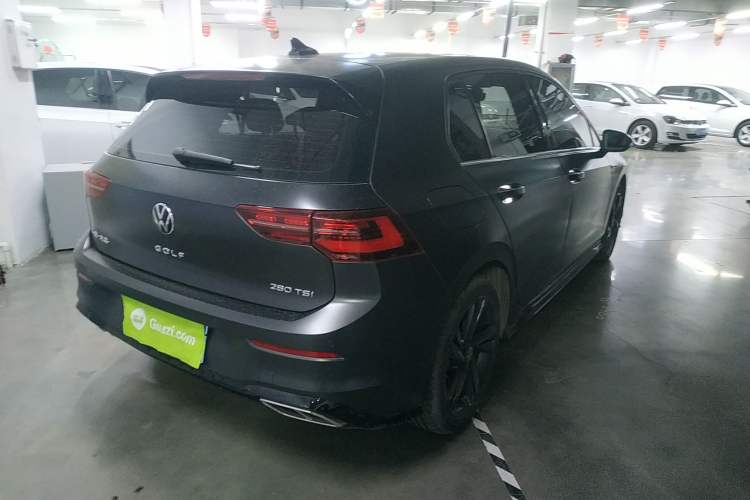 Used Volkswagen Golf 2023 280TSI DSG R-Line Lite Rear Right 45 Deg