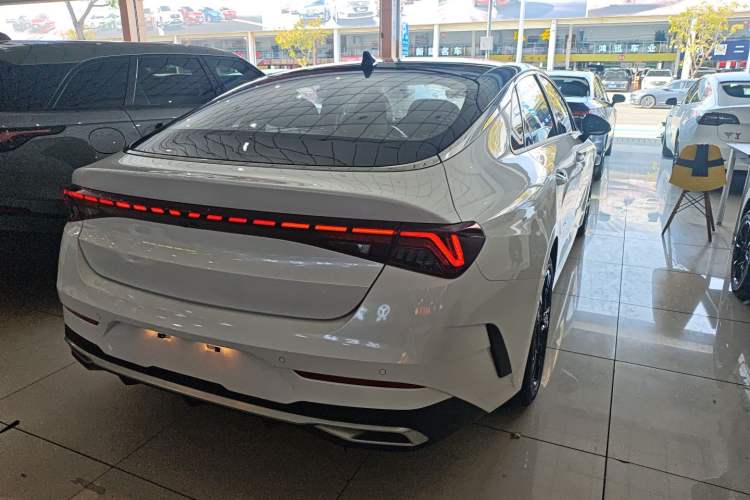 Used Kia K5 2021 270T CVVD Refreshed Edition
