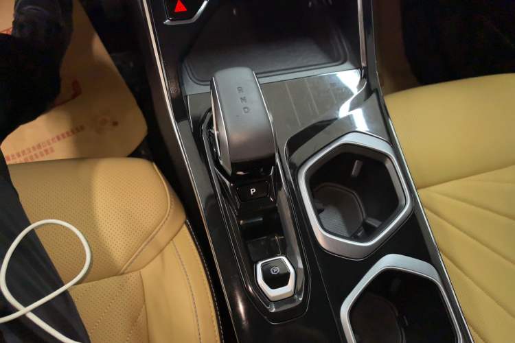 Used Geely Auto FX11 2023 1.5TD DCT Prestige Edition