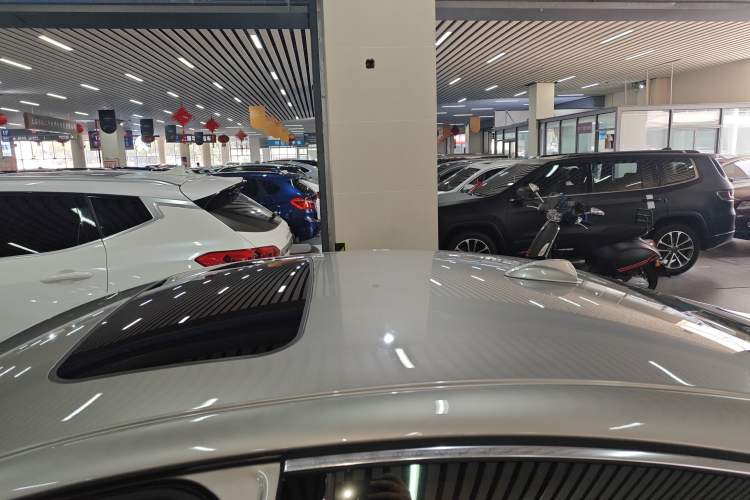 Used Volvo S60 2015 S60L 2.0T Zhiyuan Edition