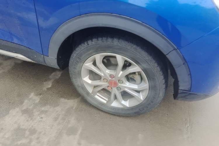 Used Haval H2s 2017 Red-Label 1.5T Dual-Clutch Elite Model
