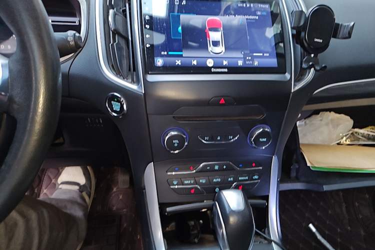 Used Ford Edge 2016 EcoBoost 245 Two-Wheel-Drive Titanium 7-Seater