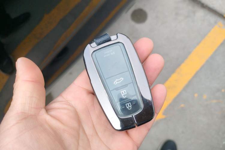 Used Toyota Highlander 2022 Dual-Engine 2.5L Four-Wheel Drive Prestige Version 7 Seats