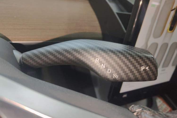 Used Tesla Model Y 2022 Rear-Wheel-Drive Version