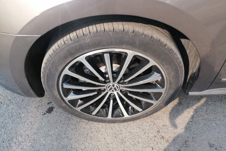 Used Volkswagen Passat 2014 1.8TSI DSG Prestige Navigation Edition Exterior 4