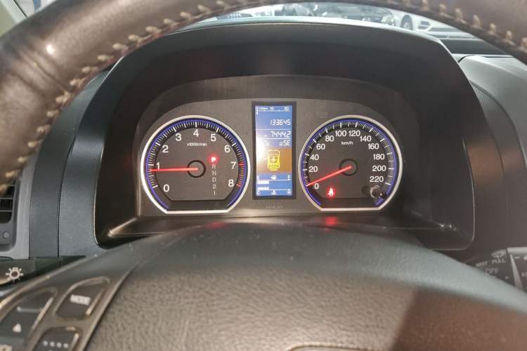 Used Honda CR-V 2010 2.4L automatic four-wheel drive luxury version Instrument Cluster