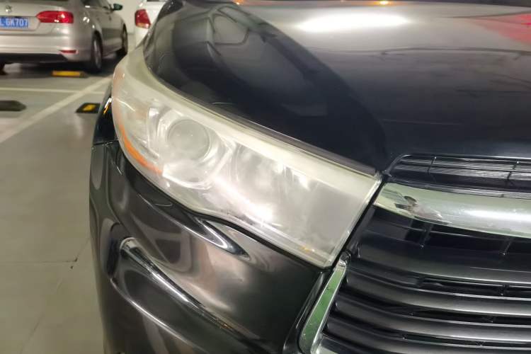 Used Toyota Highlander 2015 3.5L 4x4 Elite Edition 7-Seater