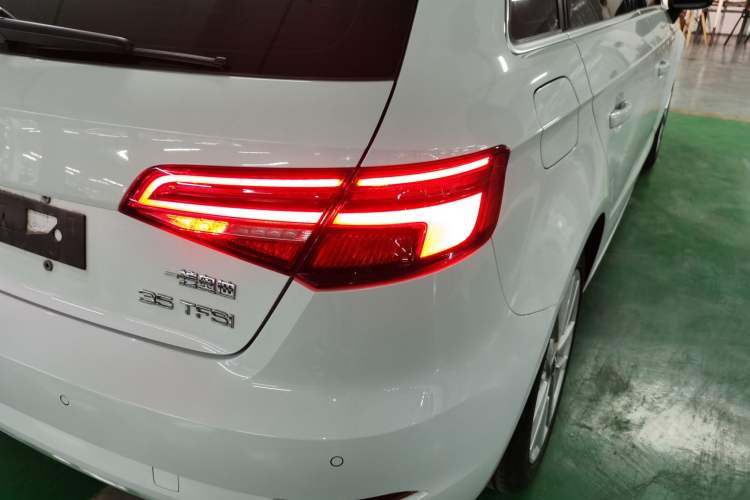 Used Audi A3 2020 Restyled Sportback 35 TFSI Entry-Level China VI Emission Standard
