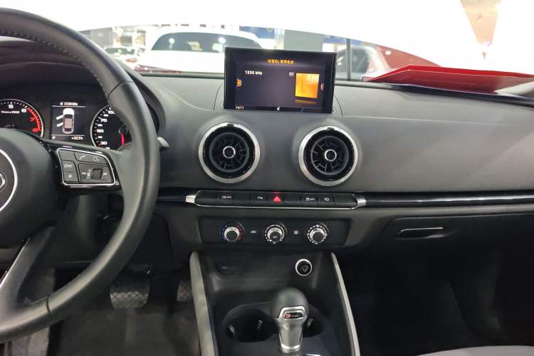 Used Audi A3 2020 Limousine 35 TFSI Fashion Edition China VI Emission Standard