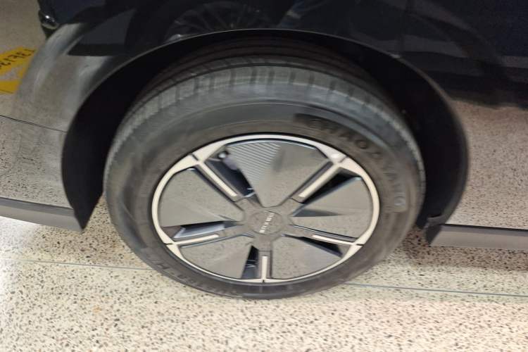 Used SAIC MAXUS Dajia 7 2024 Revised Version Super Hybrid Long-Range Edition Enjoyment Version
