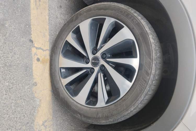 Used BYD Song PLUS New Energy 2023 Champion Edition DM-i 110KM Flagship PLUS
