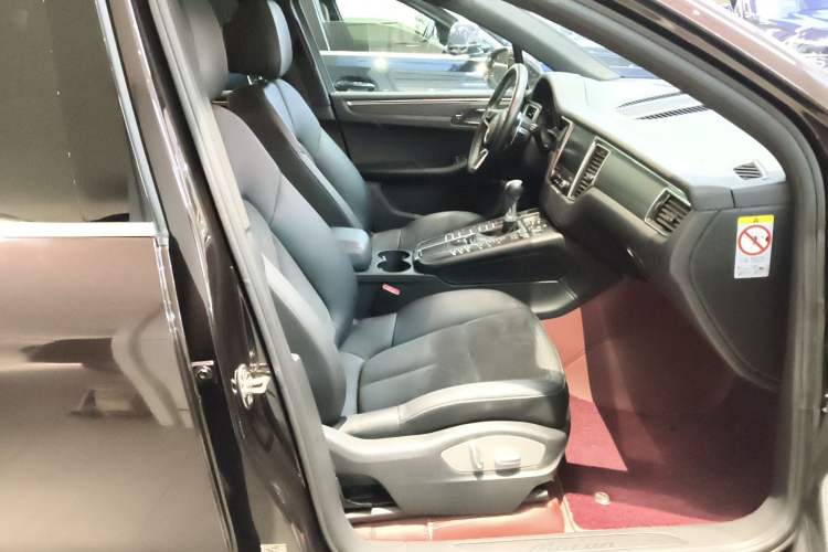 Used Porsche Macan 2017 Macan 2.0T
