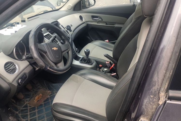 Used Chevrolet Cruze 2012 1.6L SL Grand Edition Manual Transmission
