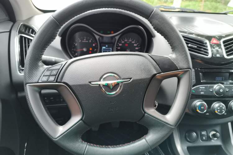 Used Haima S5 2015 1.6L Manual Luxury Model with Sunroof
