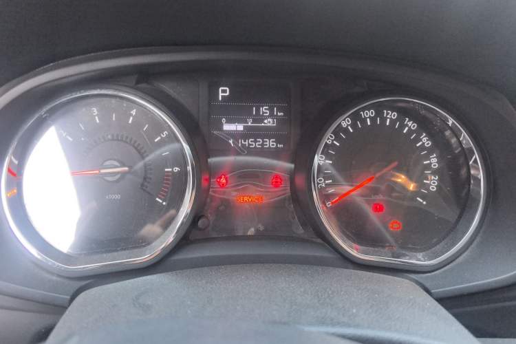 Used Citroen C3-XR 2015 1.6THP Automatic Pioneer Model Instrument Cluster