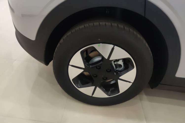 Used Geely Galaxy Geome 2025 310km Dream Edition
