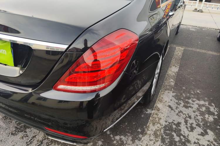 Used Mercedes-Benz S-Class 2014 S 320 L Business Model Right Rear Taillight