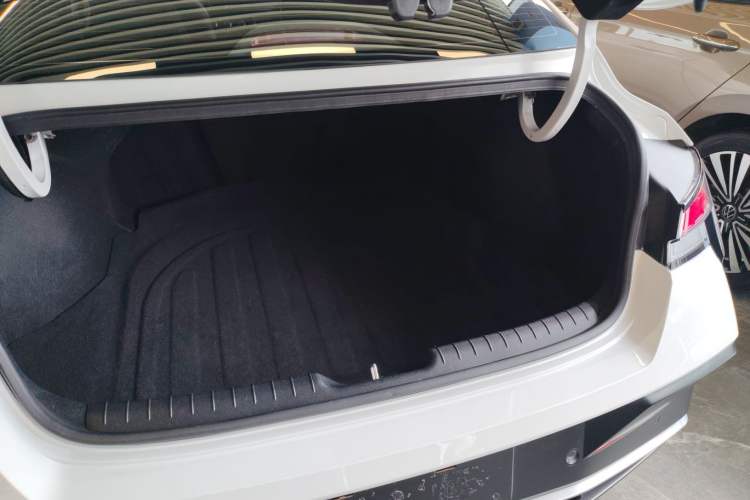 Used Hyundai Elantra 2023 1.5L CVT GLX Elite Edition