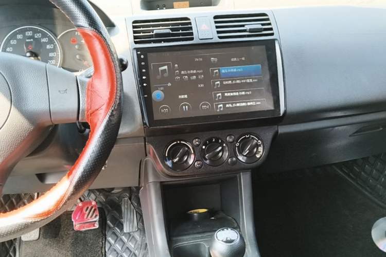 Used Suzuki Swift 2016 1.5L Manual Fashion Edition Cool Play Version
