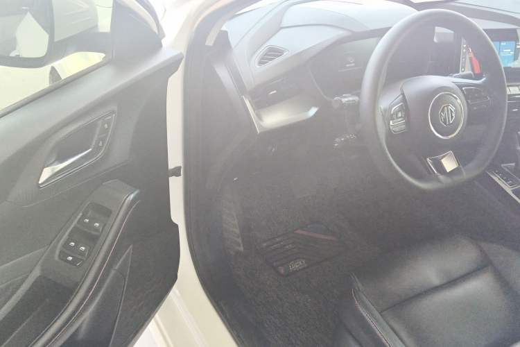 Used MG 5 2021 Revised Version 180 DVVT CVT Youth Luxury Edition Driver Seat