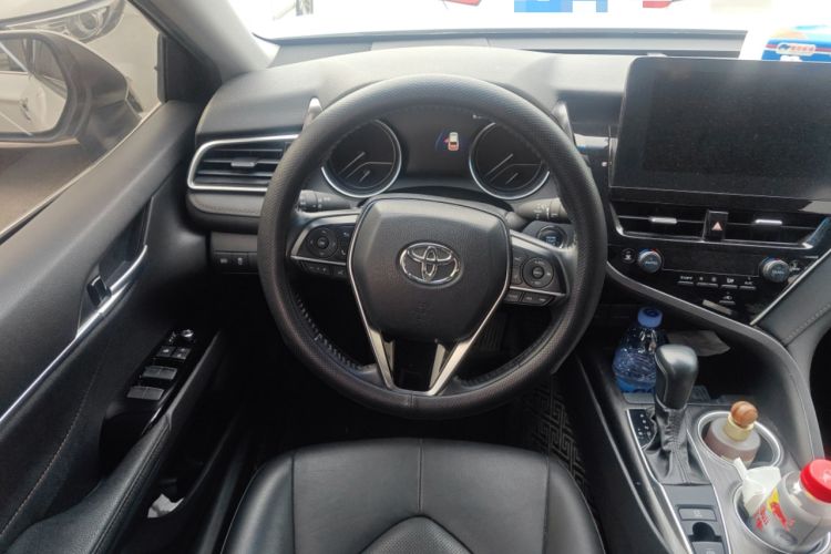 Used Toyota Camry 2023 2.0G Luxury Edition
