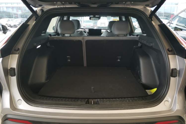 Used Geely Auto Emgrand X7 Sport 2026 Model 1.5TD Aspirational