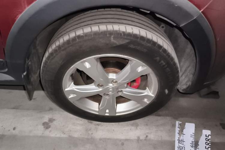 Used Great Wall M4 2012 1.5L Manual Comfort Version Right Front Wheel Hub