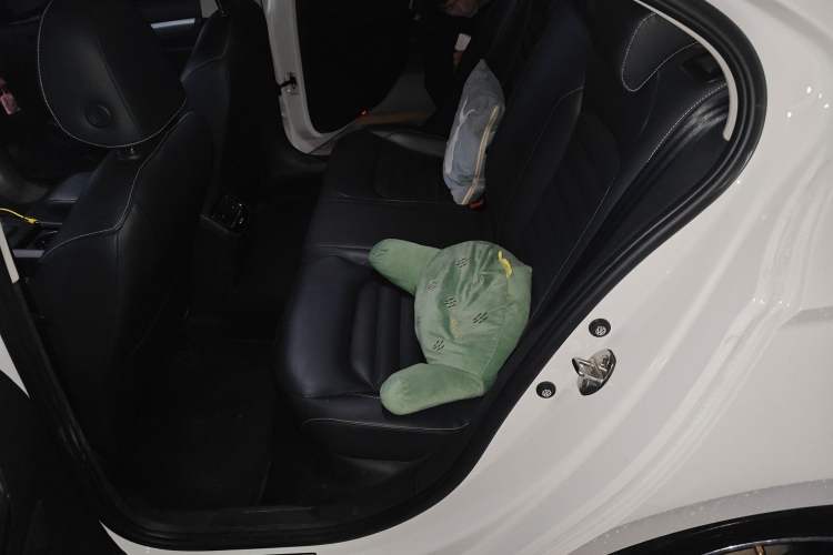 Used Volkswagen Lamando 2019 280TSI DSG Comfort Edition China VI standard
