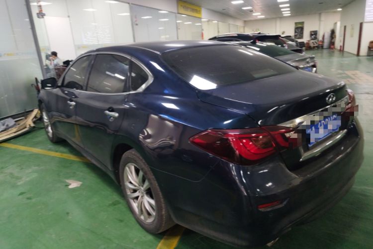 Used Infiniti Q70 2017 Q70L 2.5L Elite Edition
