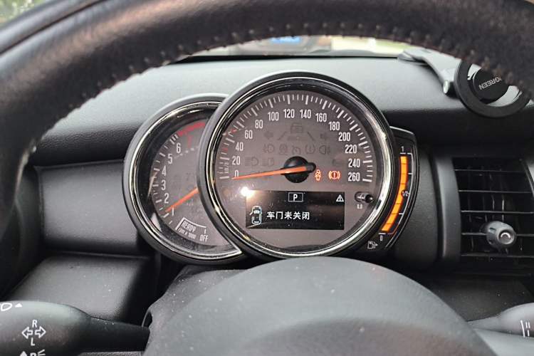 Used MINI 2018 1.5T ONE PLUS Five-Door Edition Instrument Cluster