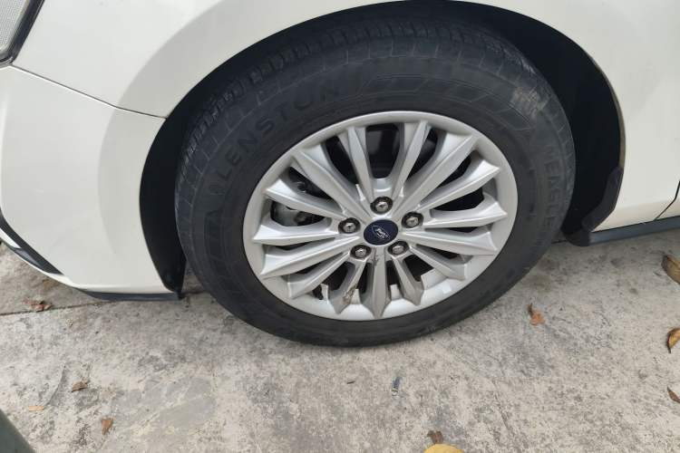 Used Ford Focus 2019 Hatchback EcoBoost 180 Automatic Trendy Model