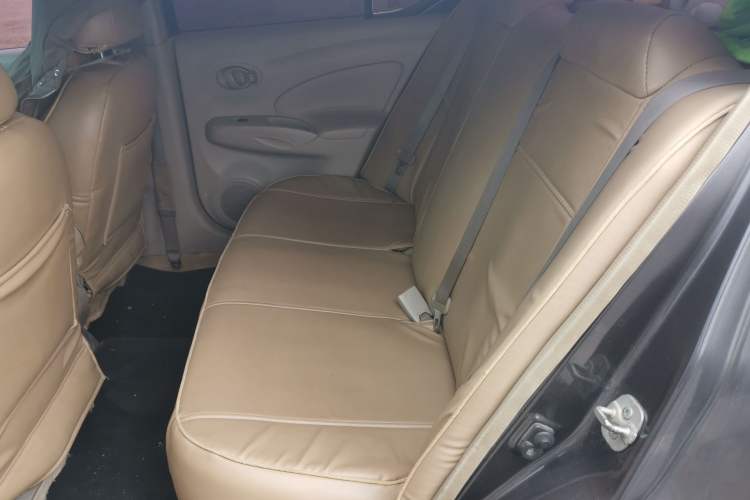 Used Nissan Sunny 2015 1.5XE Manual Comfort Edition