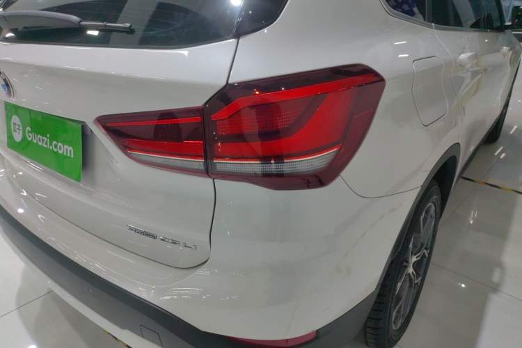 Used BMW X1 2021 Restyled sDrive25Li Leading Edition
