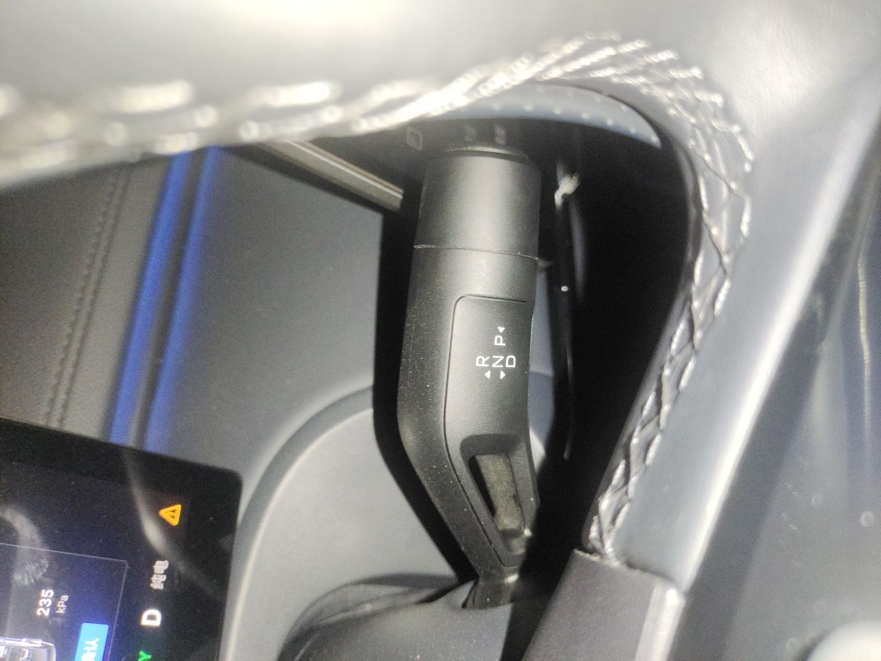 Geely Galaxy Xingjian 7 EM-i 2026 Model 135km Starship Version — снимка 14