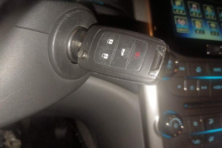 Used Chevrolet Malibu 2014 2.0L Automatic Luxury Edition Interior 1