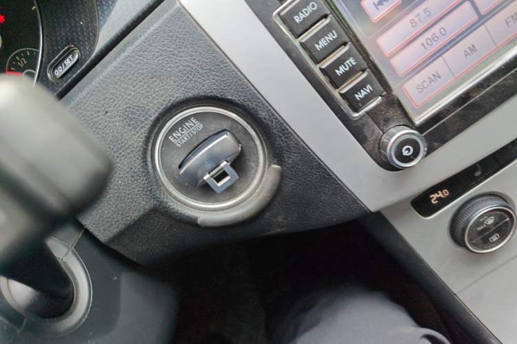 Used Volkswagen Magotan 2013 1.8TSI Luxury Model