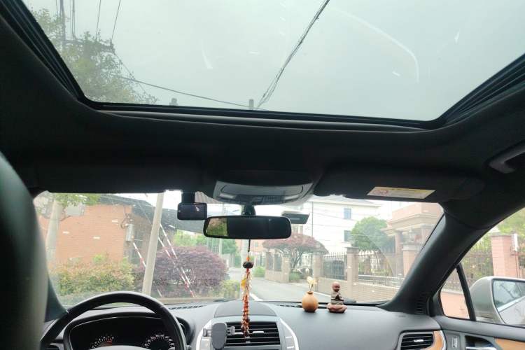 Used Lincoln MKC 2017 2.0T Two-Wheel-Drive Luxury Edition