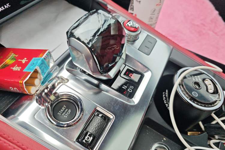 Used Jaguar F-PACE 2024 P250 R-Dynamic SE