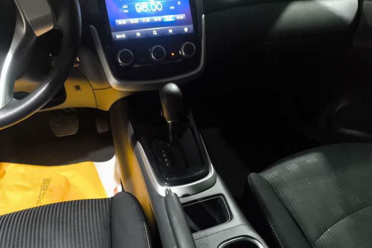 Used Nissan Tiida 2019 1.6L CVT Cool Edition China VI Standard