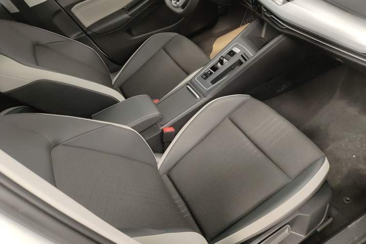 Used Volkswagen Golf 2024 280TSI DSG Pro 50th Anniversary Edition Right Front Seat