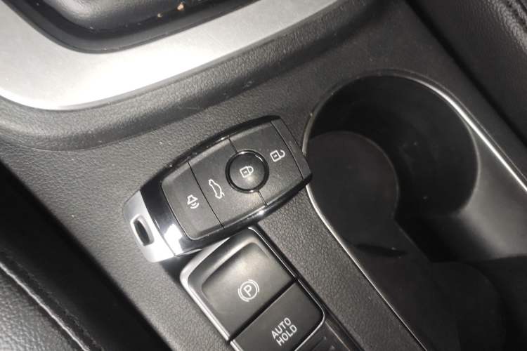 Used Hyundai Elantra (6th Generation / Lingdong) 2020 1.5L CVT Smart & Stylish – Elite Version
