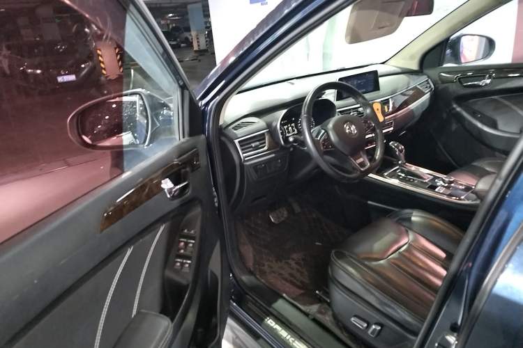 Used Dongfeng Fengon 580 2017 1.5T CVT Smart Style Model