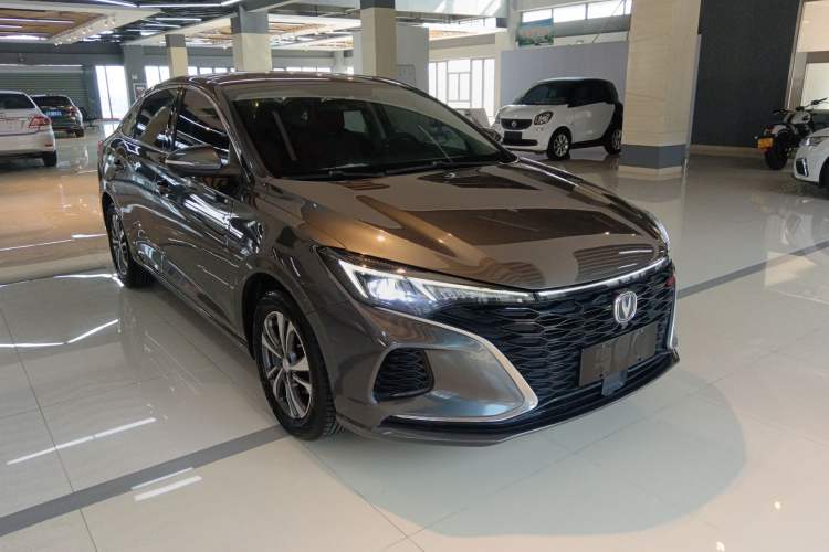 Used CHANGAN Eado 2021 PLUS Blue Whale NE 1.4T GDI DCT Prestige Model Front Right 45 Deg