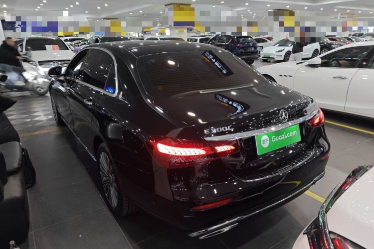 Used Mercedes-Benz E-Class 2023 Facelift E 260 L
