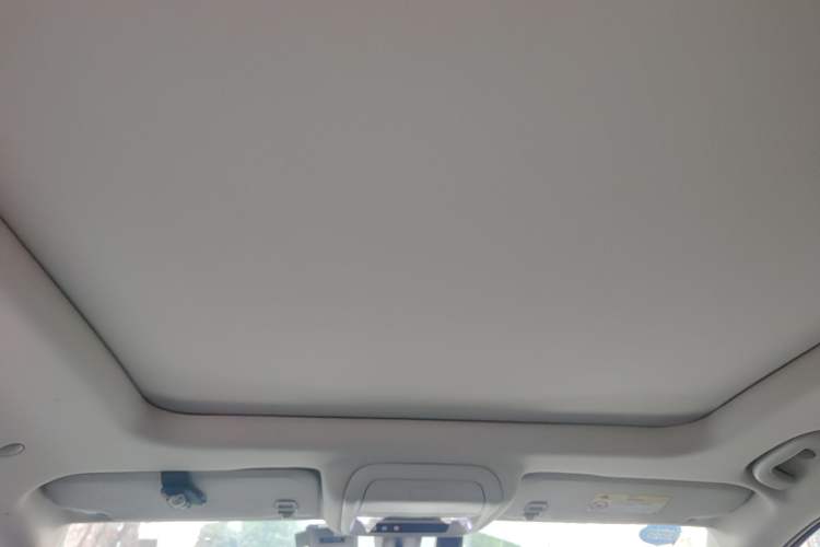 Used Chevrolet Equinox 2018 Redline 550T Automatic All-Wheel-Drive RS Edition
