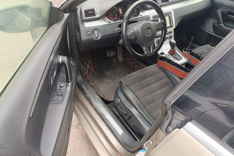 Used Volkswagen FAW-Volkswagen CC 2015 2.0 TSI Luxury Model