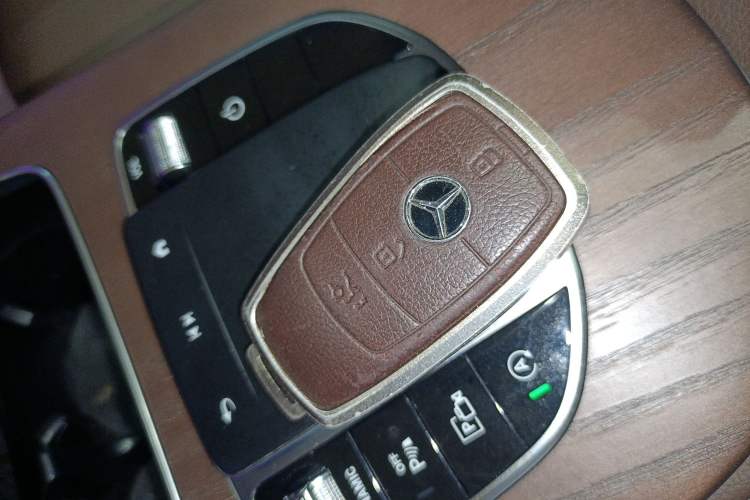 Used Mercedes-Benz E-Class 2021 Facelift E 300 L Stylish Edition
